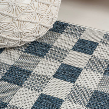 Darcy Traditional Geometric Bold Gingham Area Rug